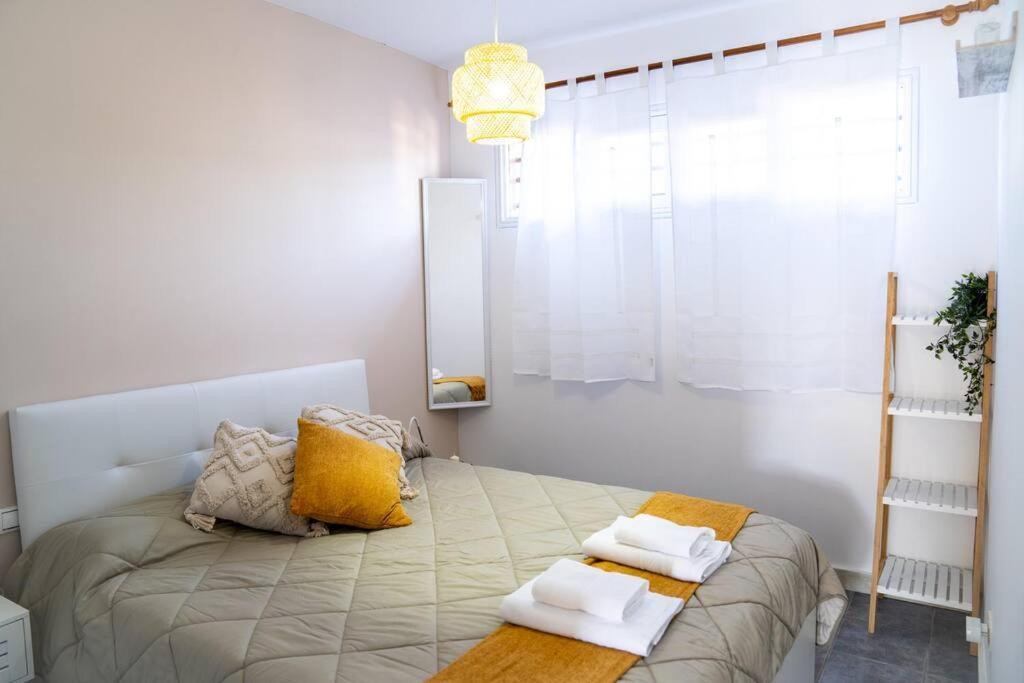 La Mar De Bello, Cozy Apartment! Коста-де-Антигуа Экстерьер фото