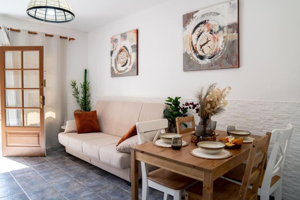 La Mar De Bello, Cozy Apartment! Коста-де-Антигуа Экстерьер фото